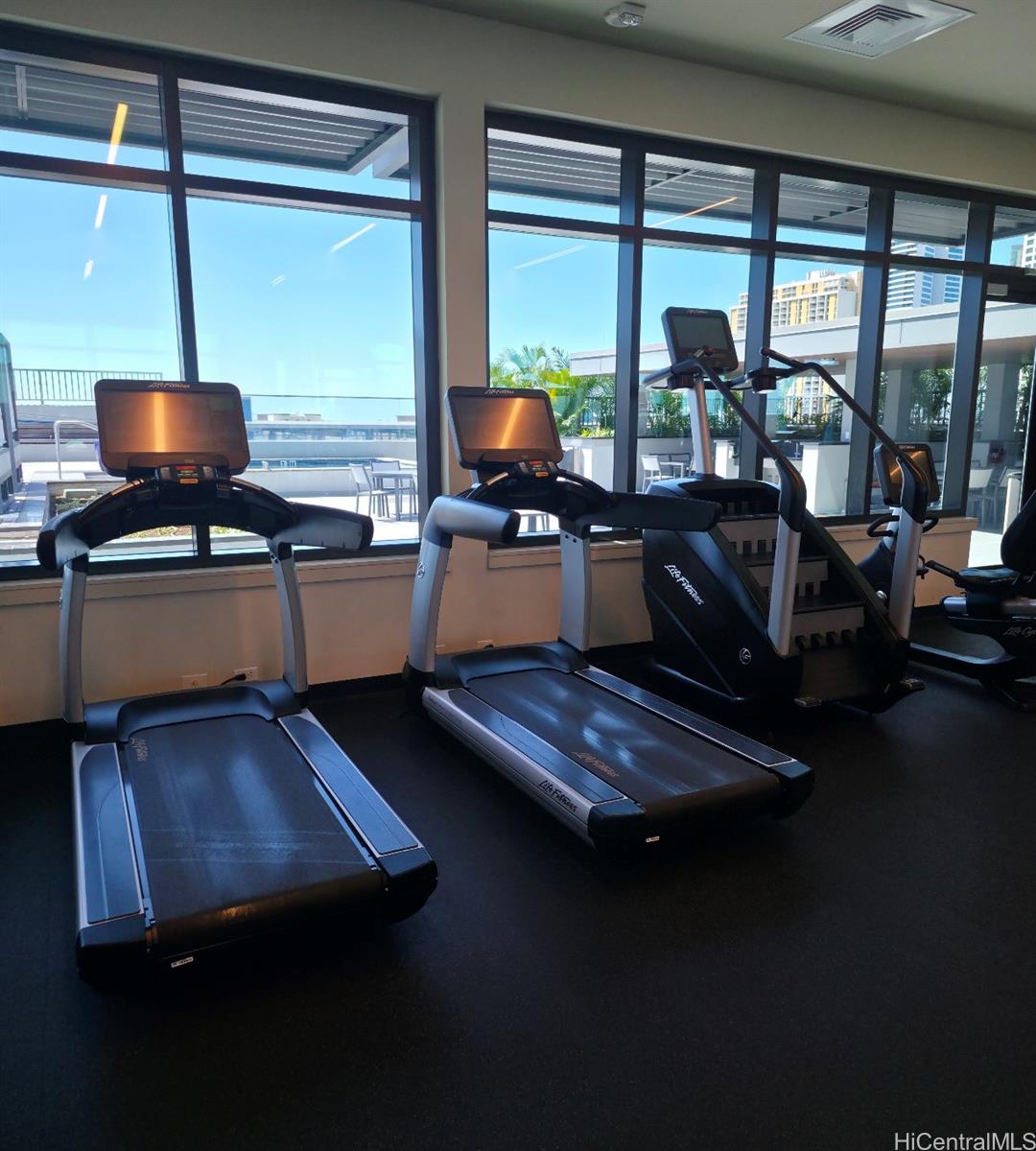 The Central Ala Moana condo # 2411, Honolulu, Hawaii - photo 14 of 22