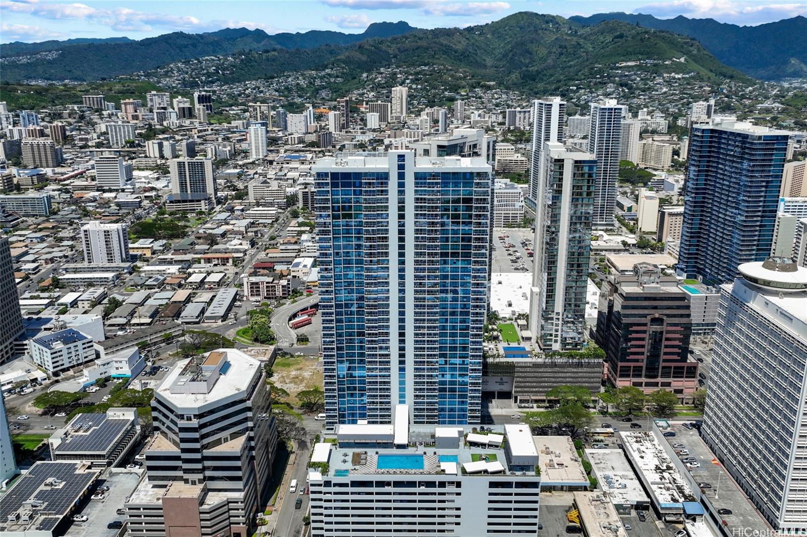 The Central Ala Moana condo # 2809, Honolulu, Hawaii - photo 23 of 25