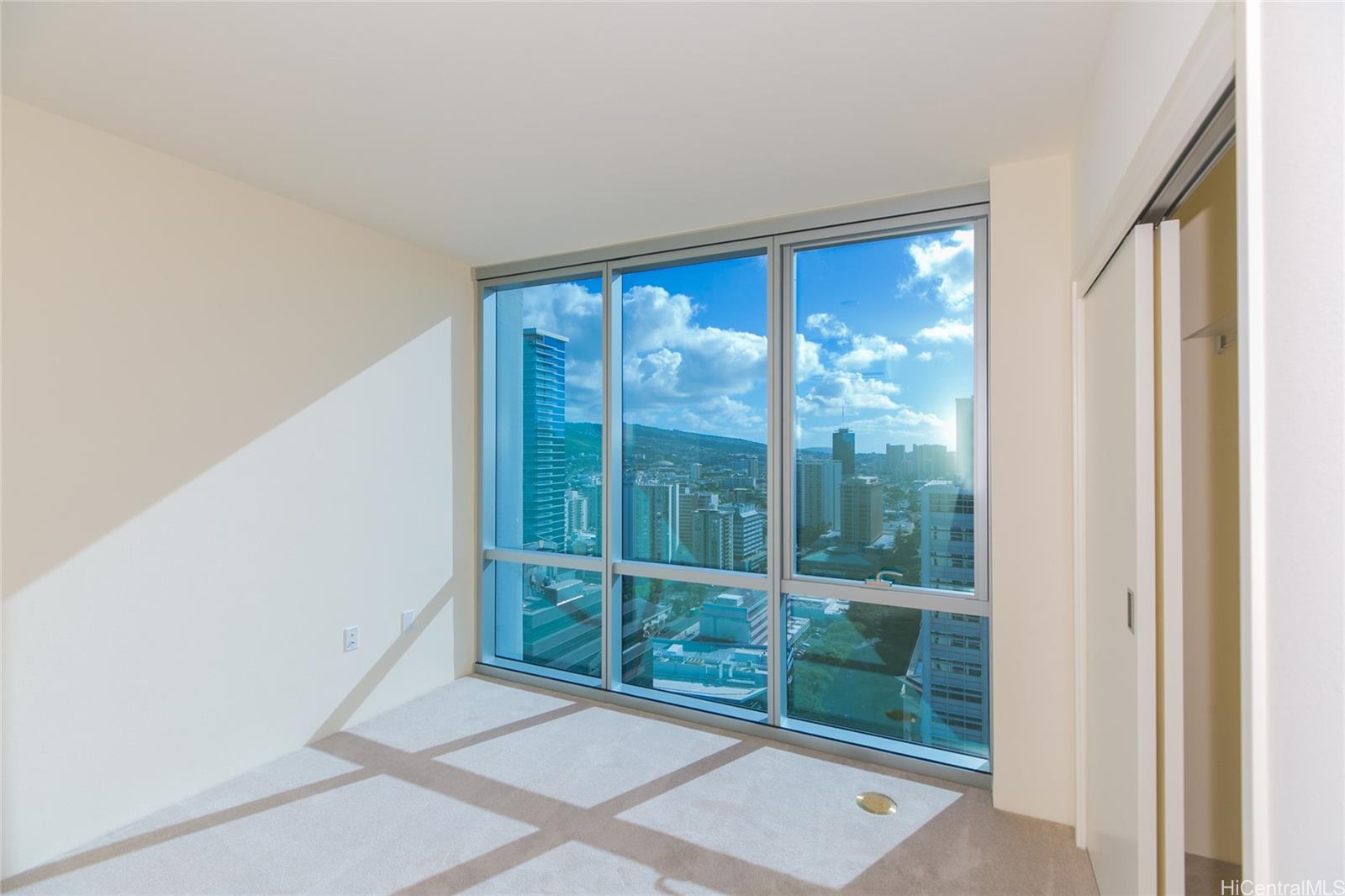 The Central Ala Moana condo # 2908, Honolulu, Hawaii - photo 17 of 25