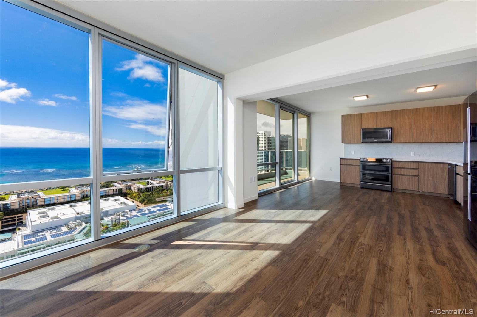 The Central Ala Moana 3411, 1391 Kapiolani Blvd, Honolulu Ala Moana