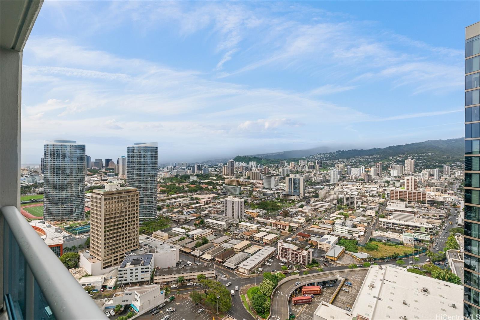 1391 Kapiolani Blvd Honolulu - Rental - photo 17 of 23