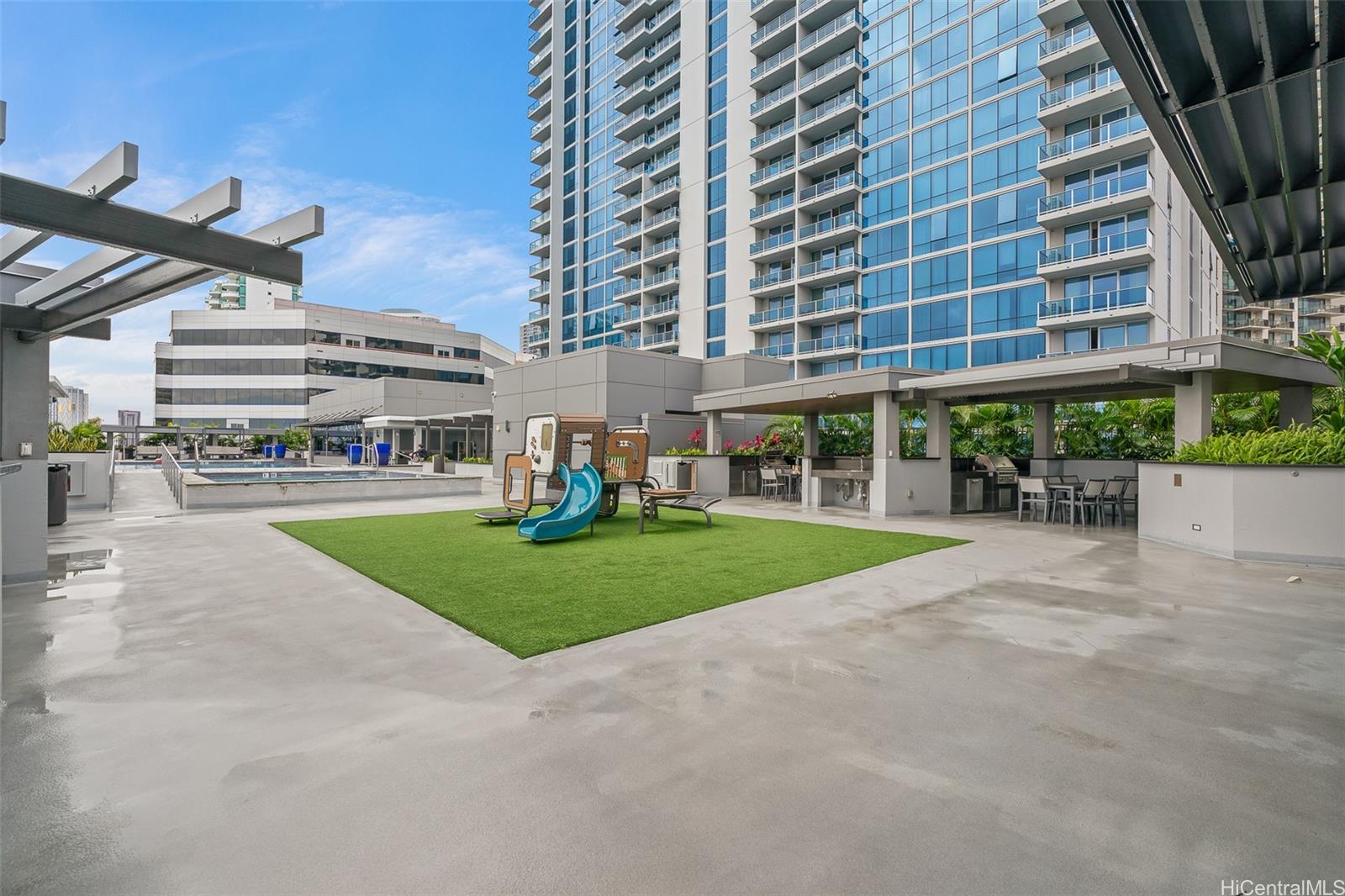 1391 Kapiolani Blvd Honolulu - Rental - photo 20 of 23