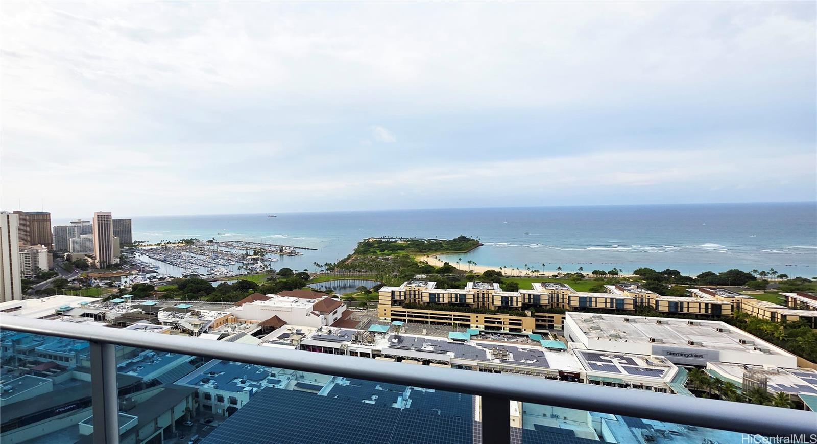 1391 Kapiolani Blvd Honolulu - Rental - photo 12 of 15