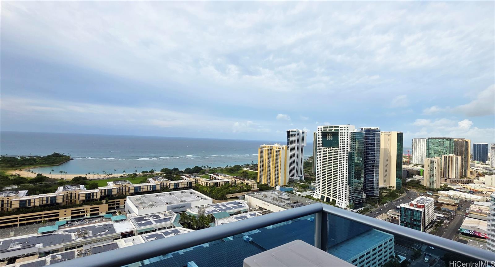 1391 Kapiolani Blvd Honolulu - Rental - photo 13 of 15