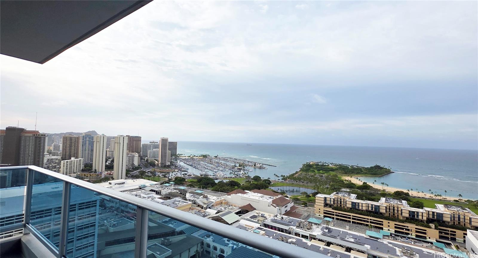 1391 Kapiolani Blvd Honolulu - Rental - photo 14 of 15