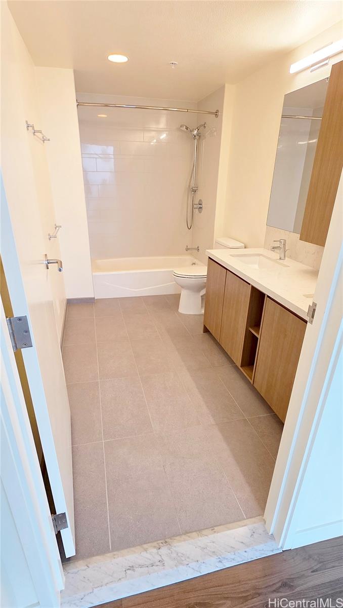 1391 Kapiolani Blvd Honolulu - Rental - photo 9 of 15