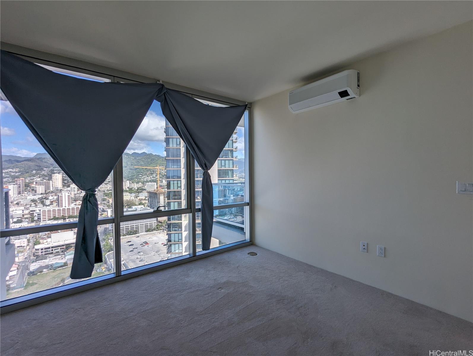 1391 Kapiolani Blvd Honolulu - Rental - photo 14 of 23