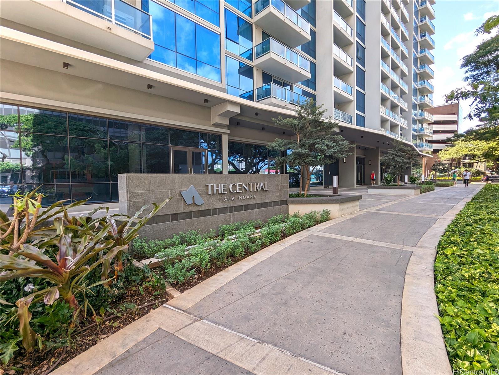 1391 Kapiolani Blvd Honolulu - Rental - photo 18 of 23
