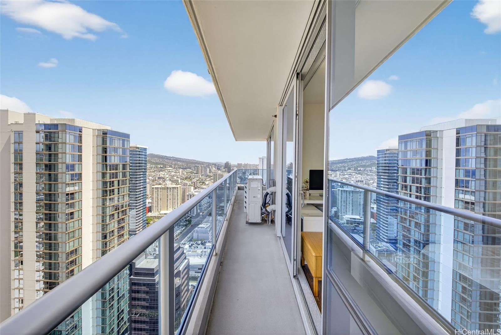 The Central Ala Moana condo # 3807, Honolulu, Hawaii - photo 13 of 25