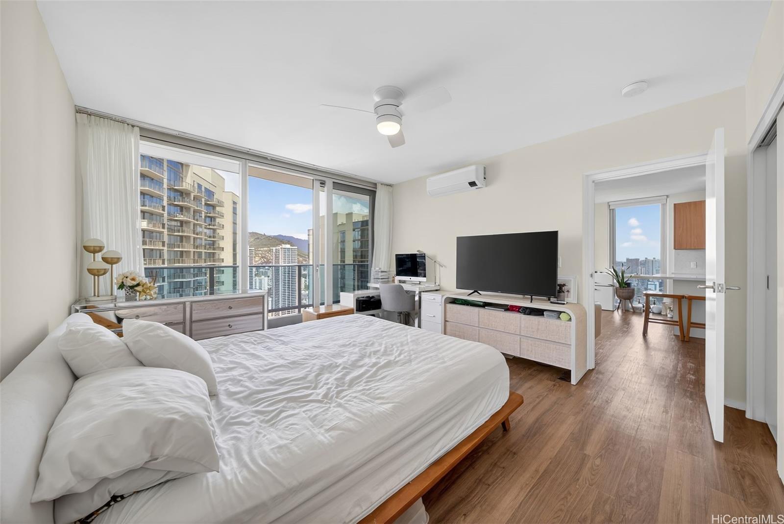 The Central Ala Moana condo # 3807, Honolulu, Hawaii - photo 15 of 25