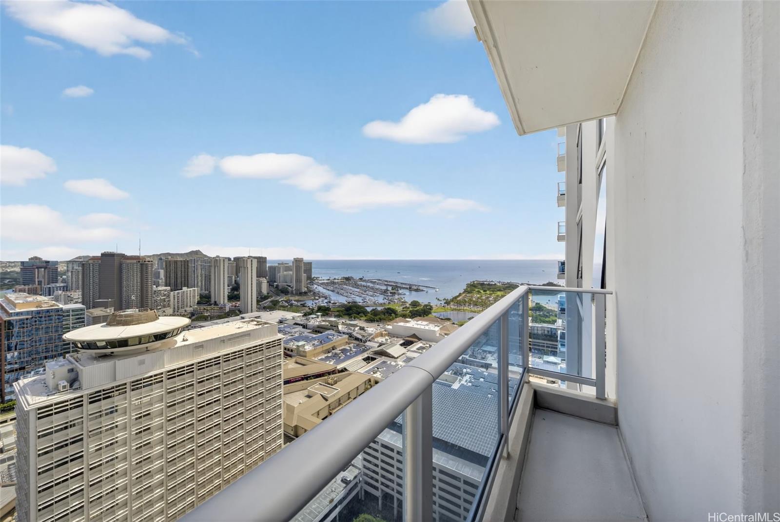 The Central Ala Moana condo # 3807, Honolulu, Hawaii - photo 6 of 25