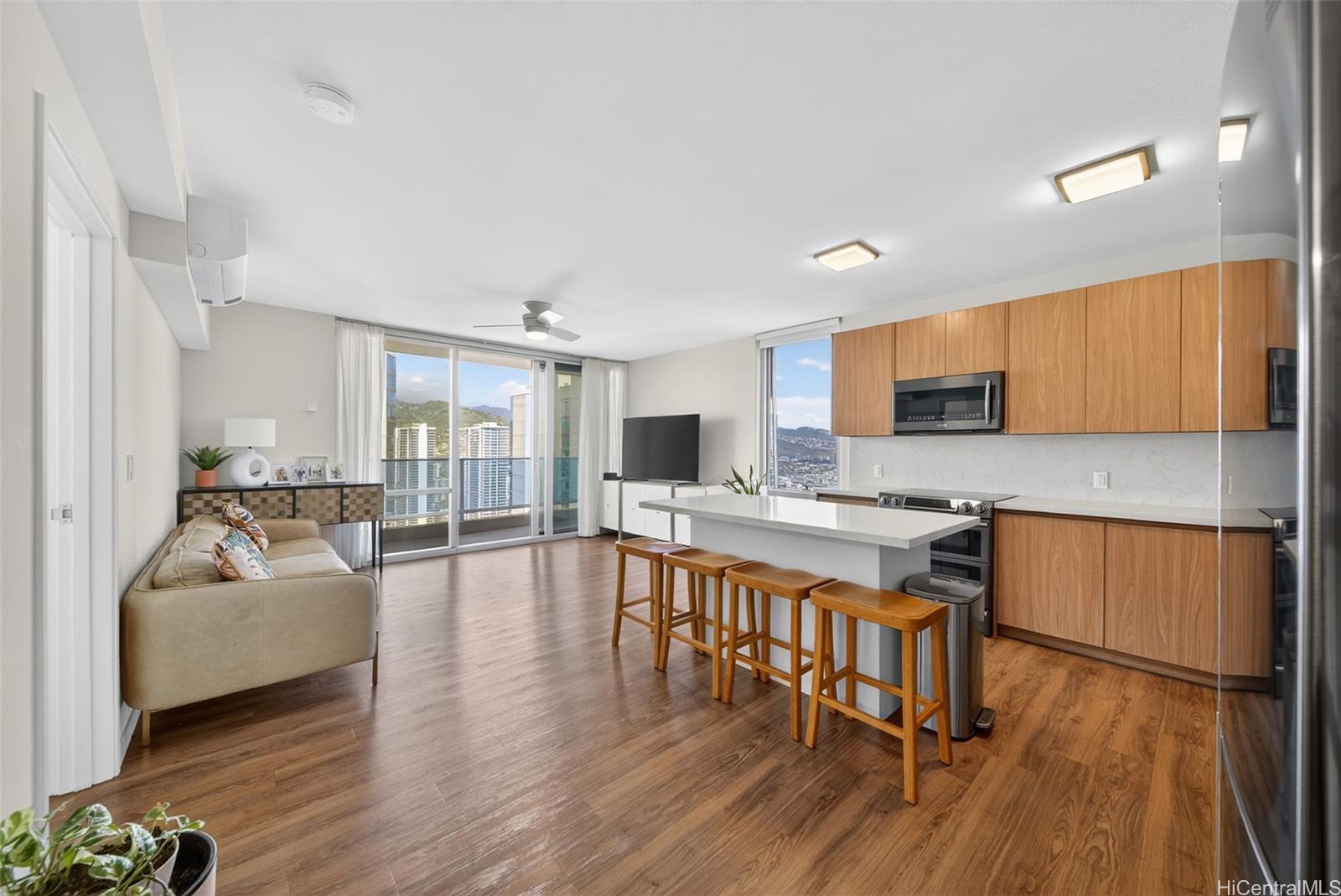 The Central Ala Moana condo # 3807, Honolulu, Hawaii - photo 7 of 25