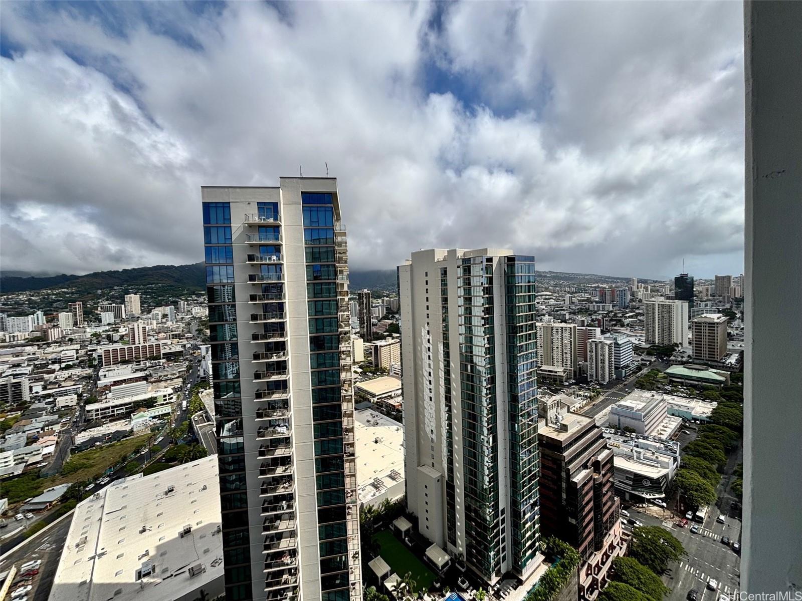 The Central Ala Moana condo # 3904, Honolulu, Hawaii - photo 11 of 18