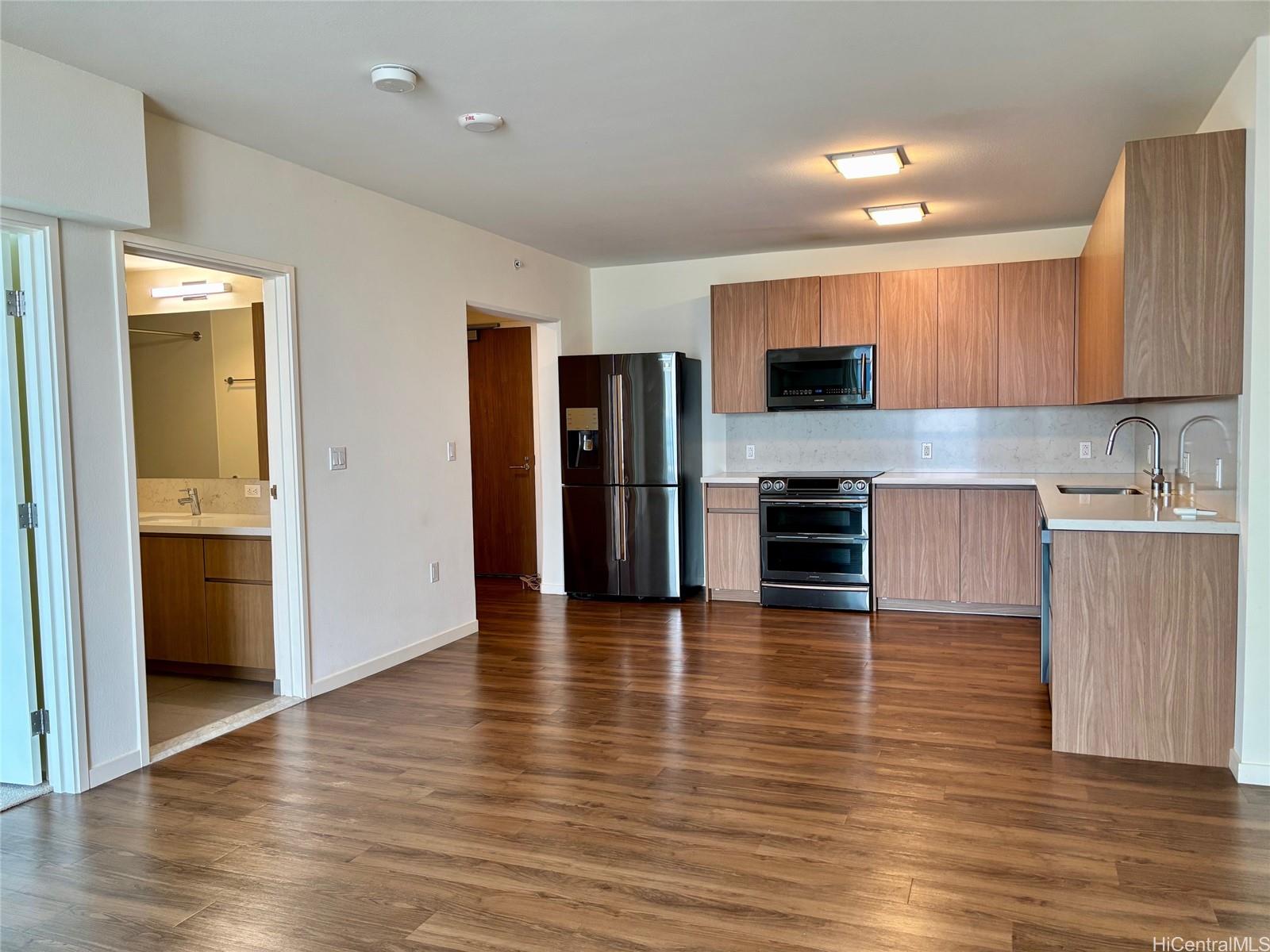 The Central Ala Moana condo # 3904, Honolulu, Hawaii - photo 5 of 18