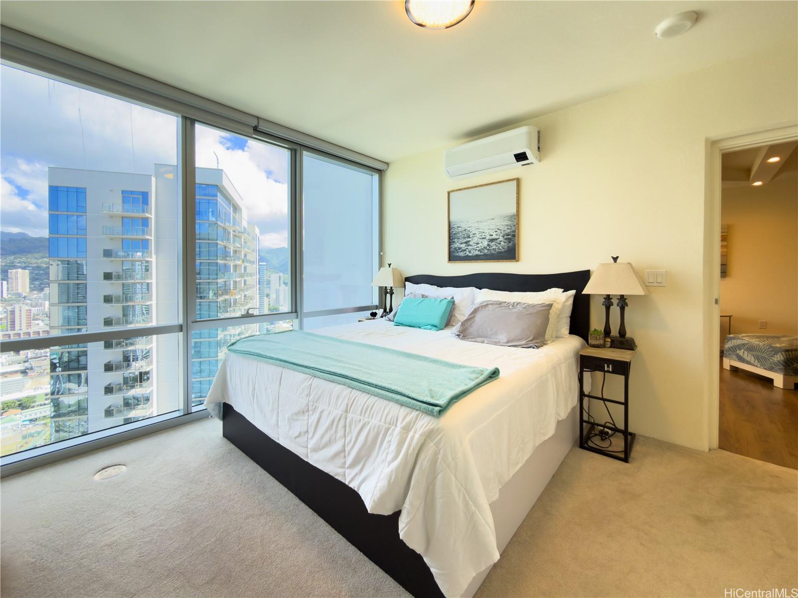 The Central Ala Moana condo # 4005, Honolulu, Hawaii - photo 5 of 13