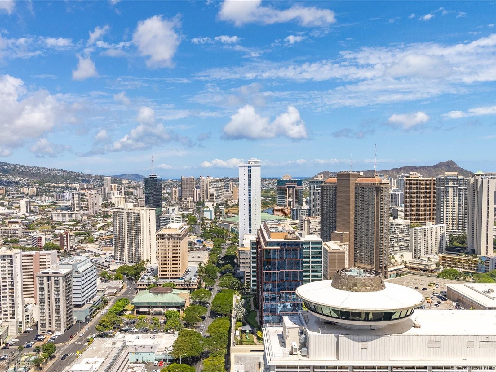 The Central Ala Moana condo # 4007, Honolulu, Hawaii - photo 8 of 25