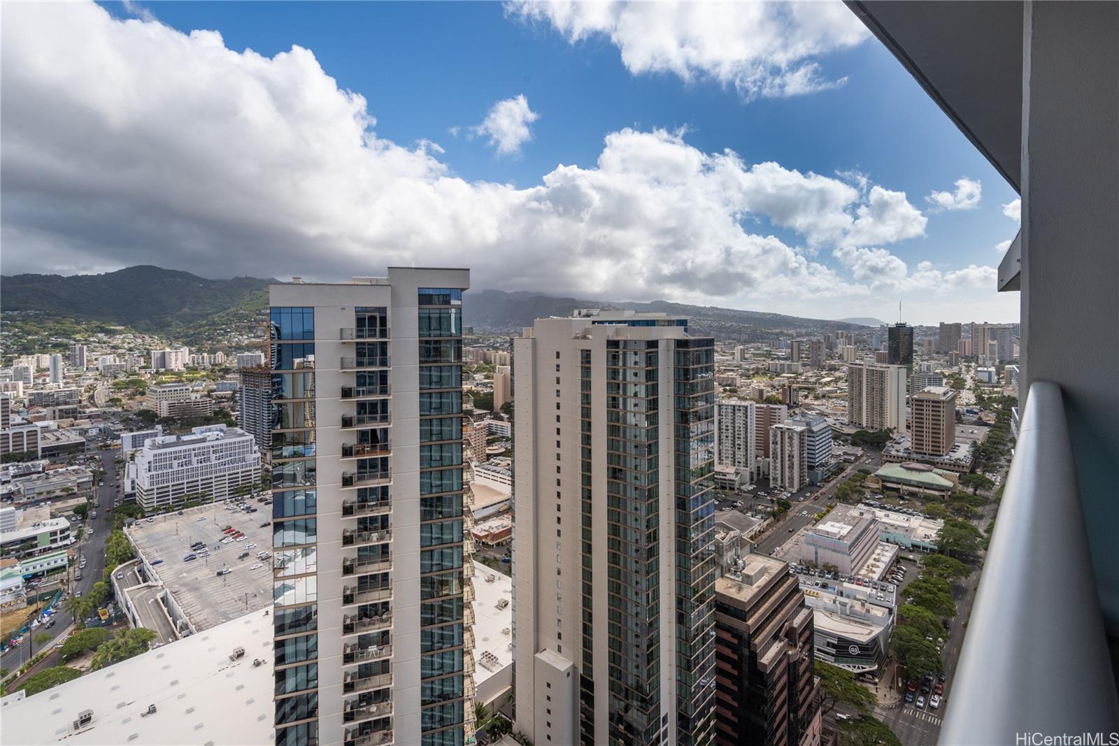 The Central Ala Moana condo # PH 4302, Honolulu, Hawaii - photo 12 of 25