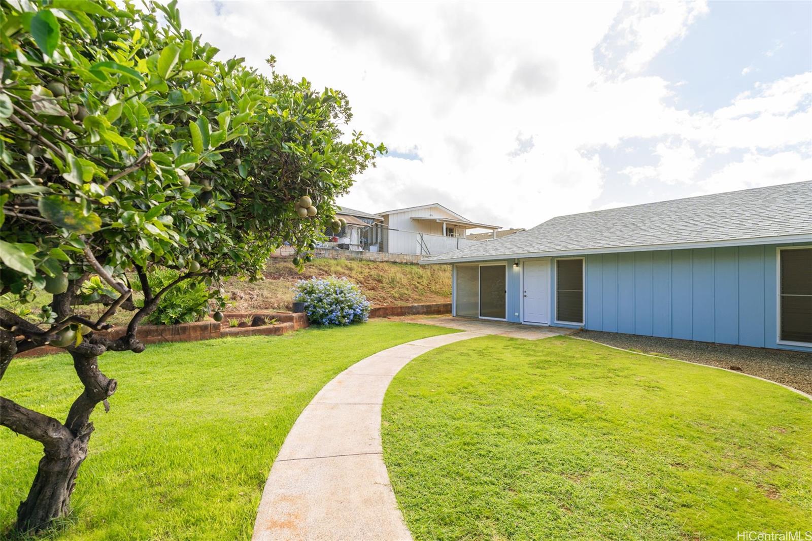 1395/1397  Hooli Circle Pearl City-upper, PearlCity home - photo 21 of 22