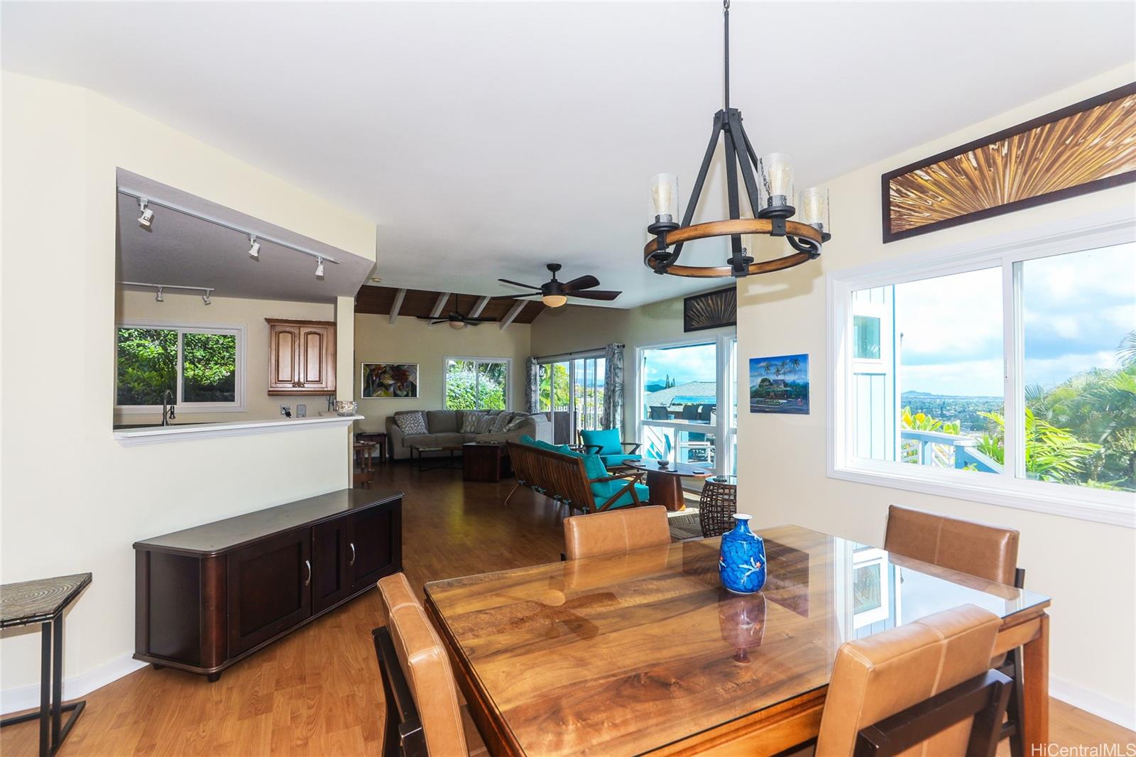 1399 Nanialii St Kailua - Rental - photo 3 of 16