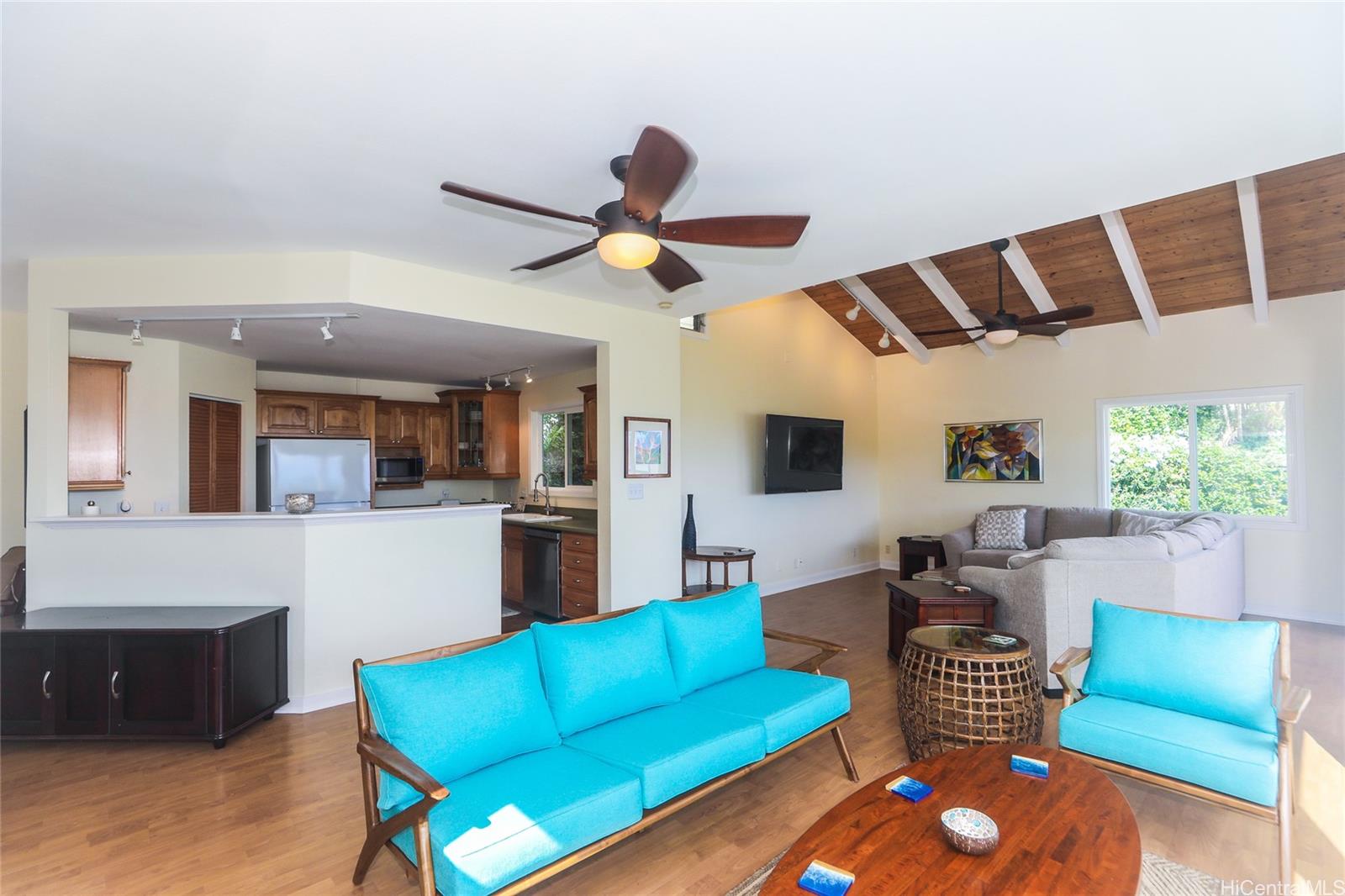 1399 Nanialii St Kailua - Rental - photo 4 of 16