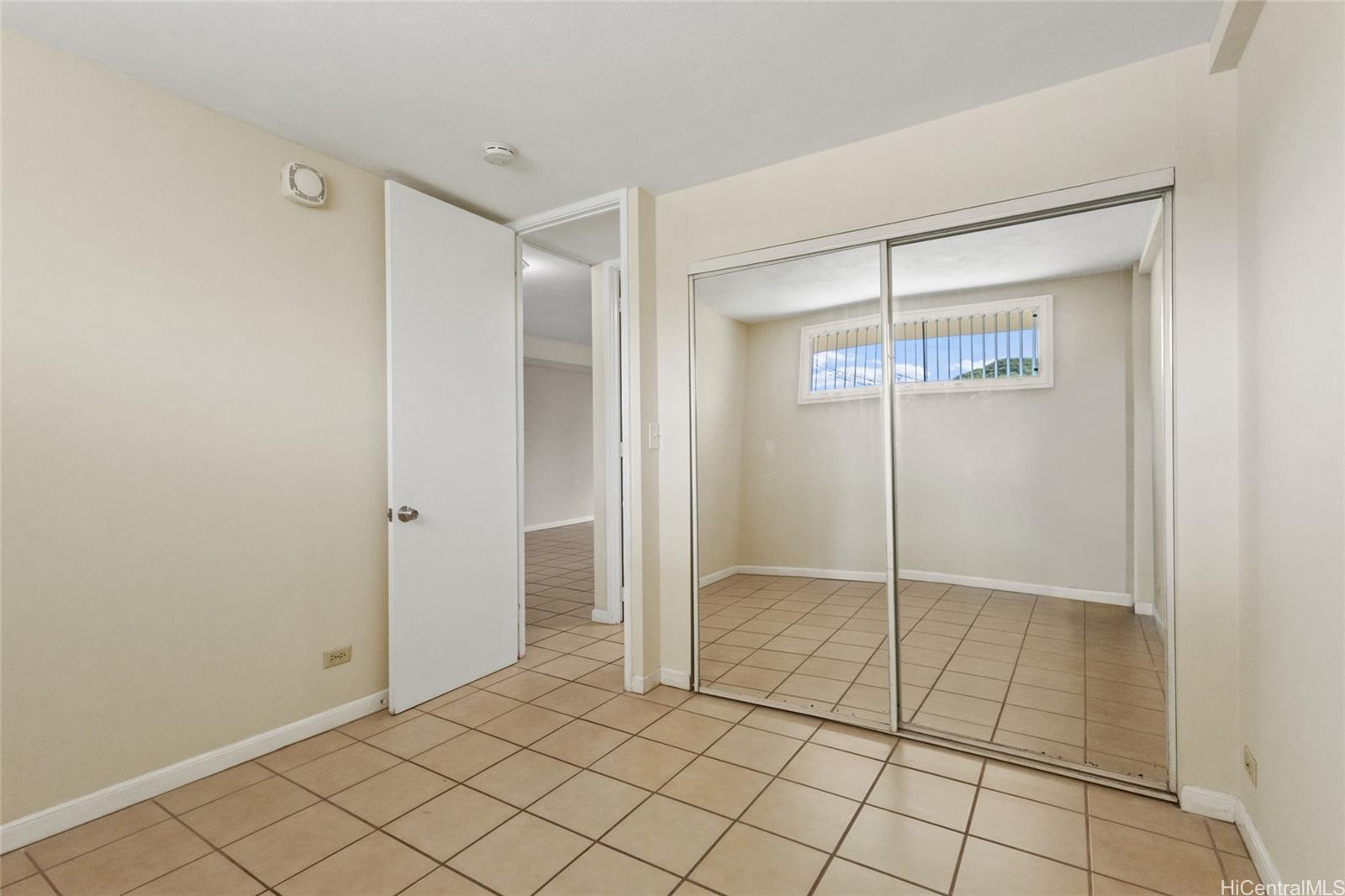 Meridian East condo # 306, Kailua, Hawaii - photo 11 of 22