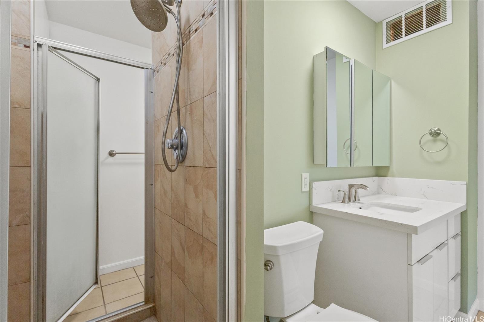 Meridian East condo # 306, Kailua, Hawaii - photo 12 of 22