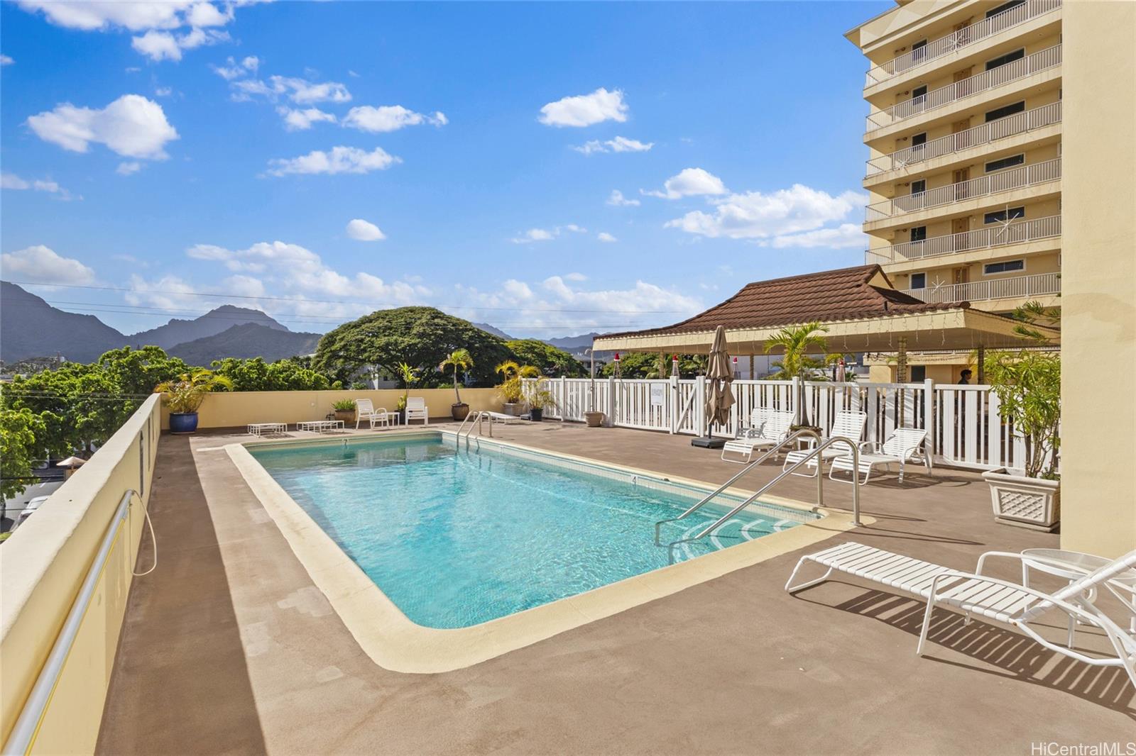 Meridian East condo # 306, Kailua, Hawaii - photo 15 of 22