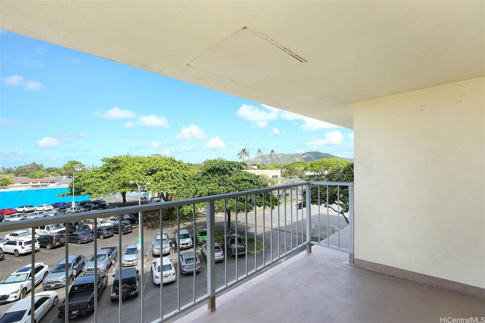Meridian East condo # 404, Kailua, Hawaii - photo 5 of 24