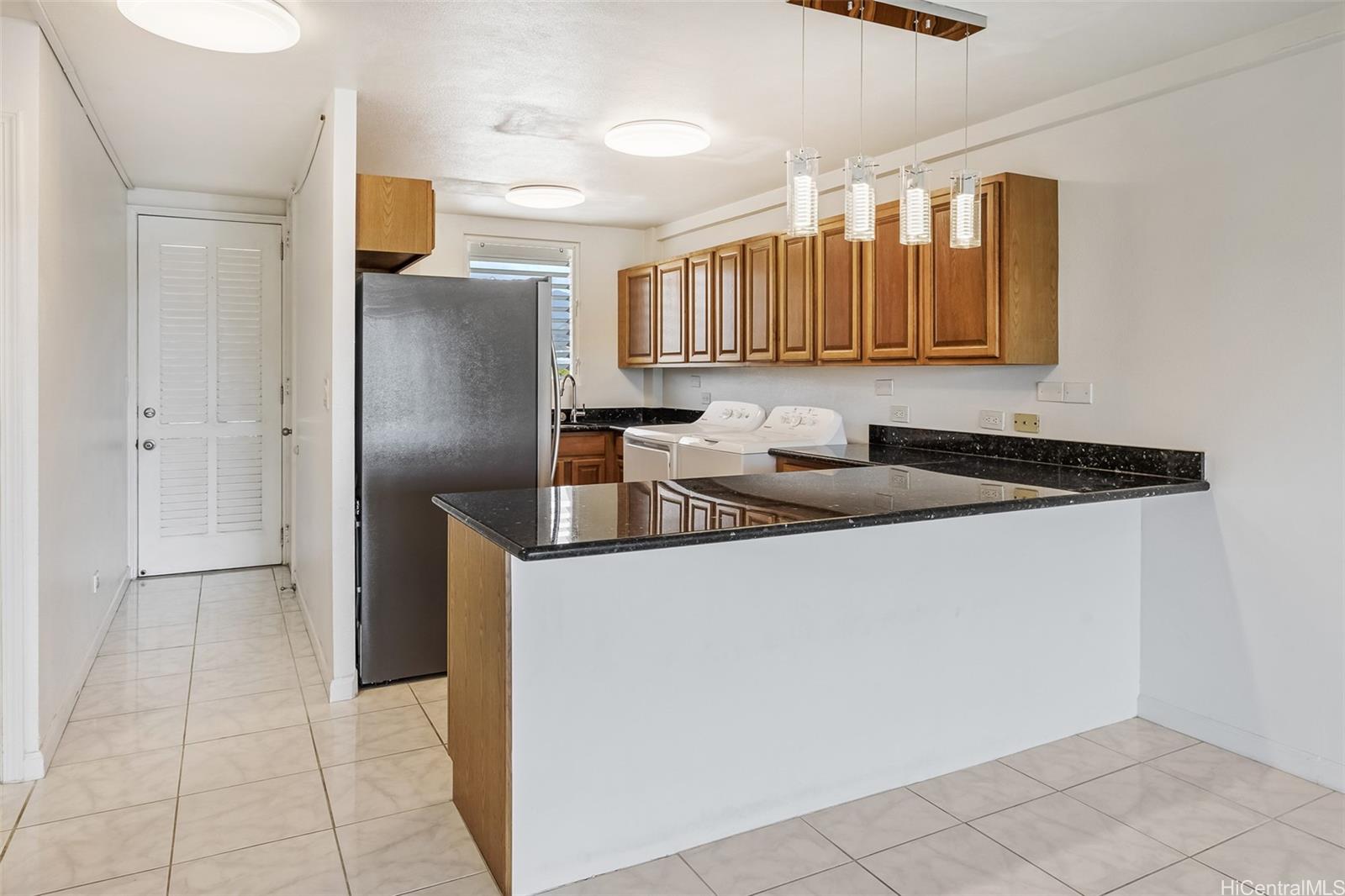 Meridian East condo # 406, Kailua, Hawaii - photo 19 of 25