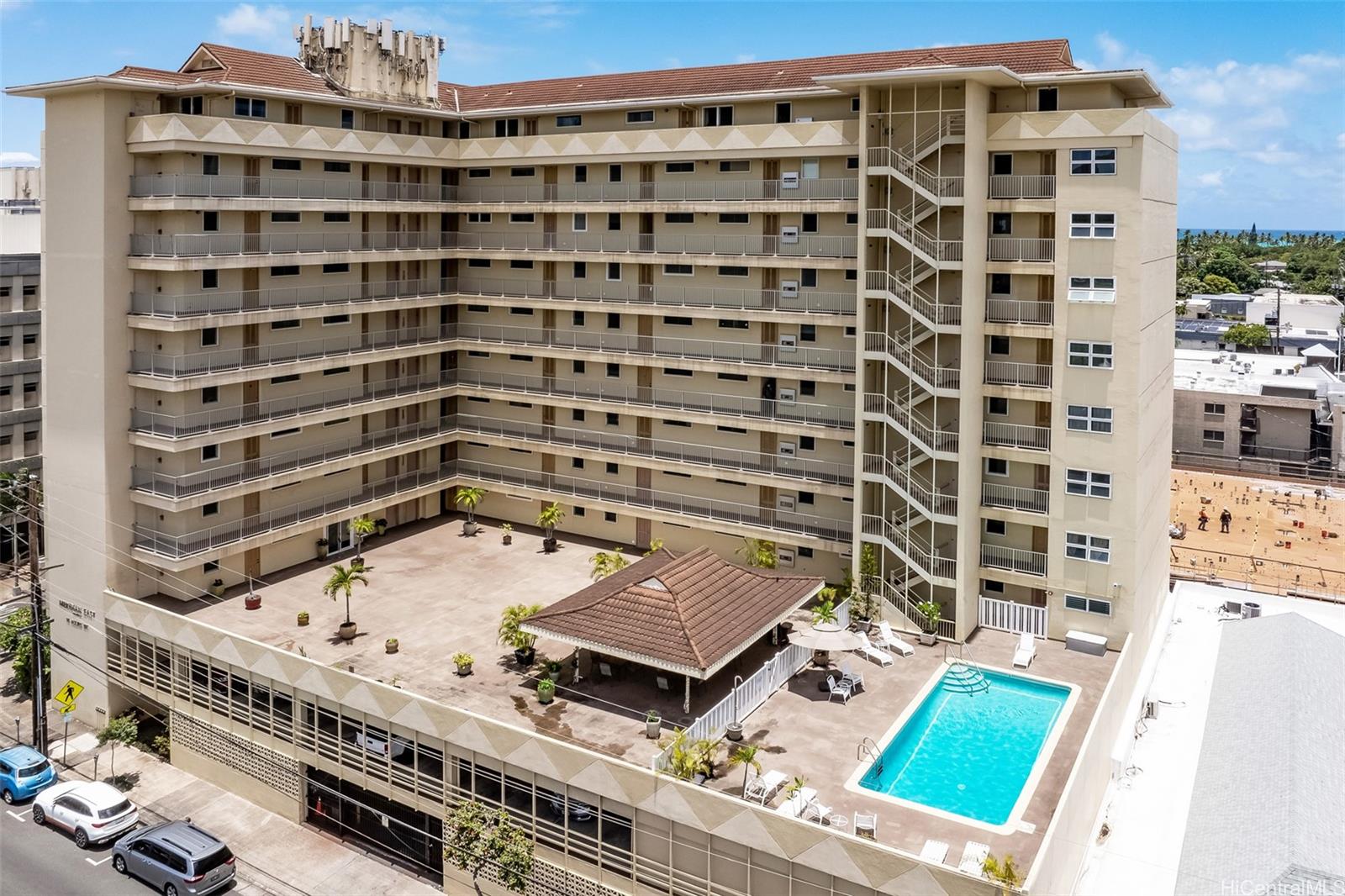 Meridian East condo # 406, Kailua, Hawaii - photo 21 of 25