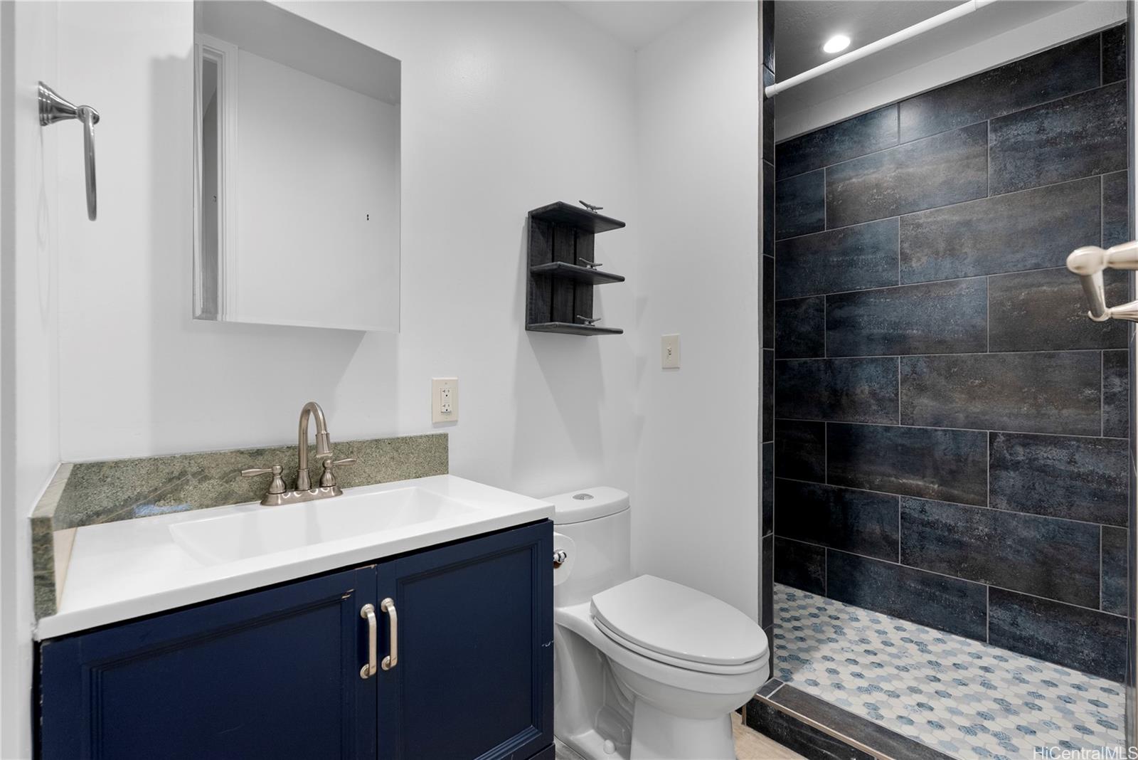 Meridian East condo # 806, Kailua, Hawaii - photo 11 of 25