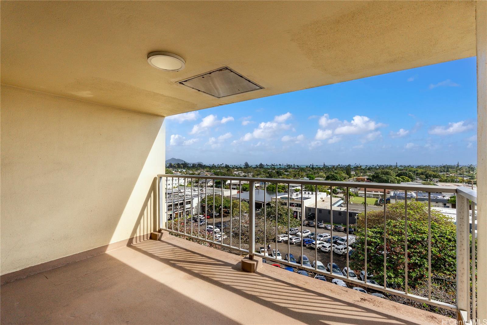Meridian East condo # 806, Kailua, Hawaii - photo 12 of 25