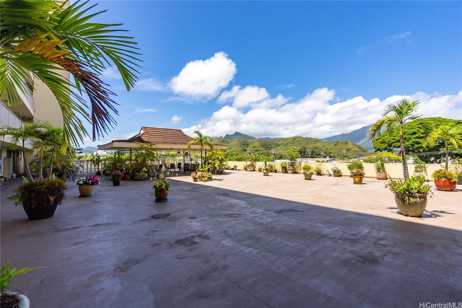 Meridian East condo # 806, Kailua, Hawaii - photo 19 of 25