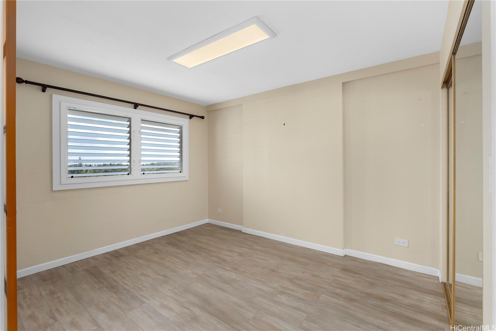 Meridian East condo # 806, Kailua, Hawaii - photo 6 of 25