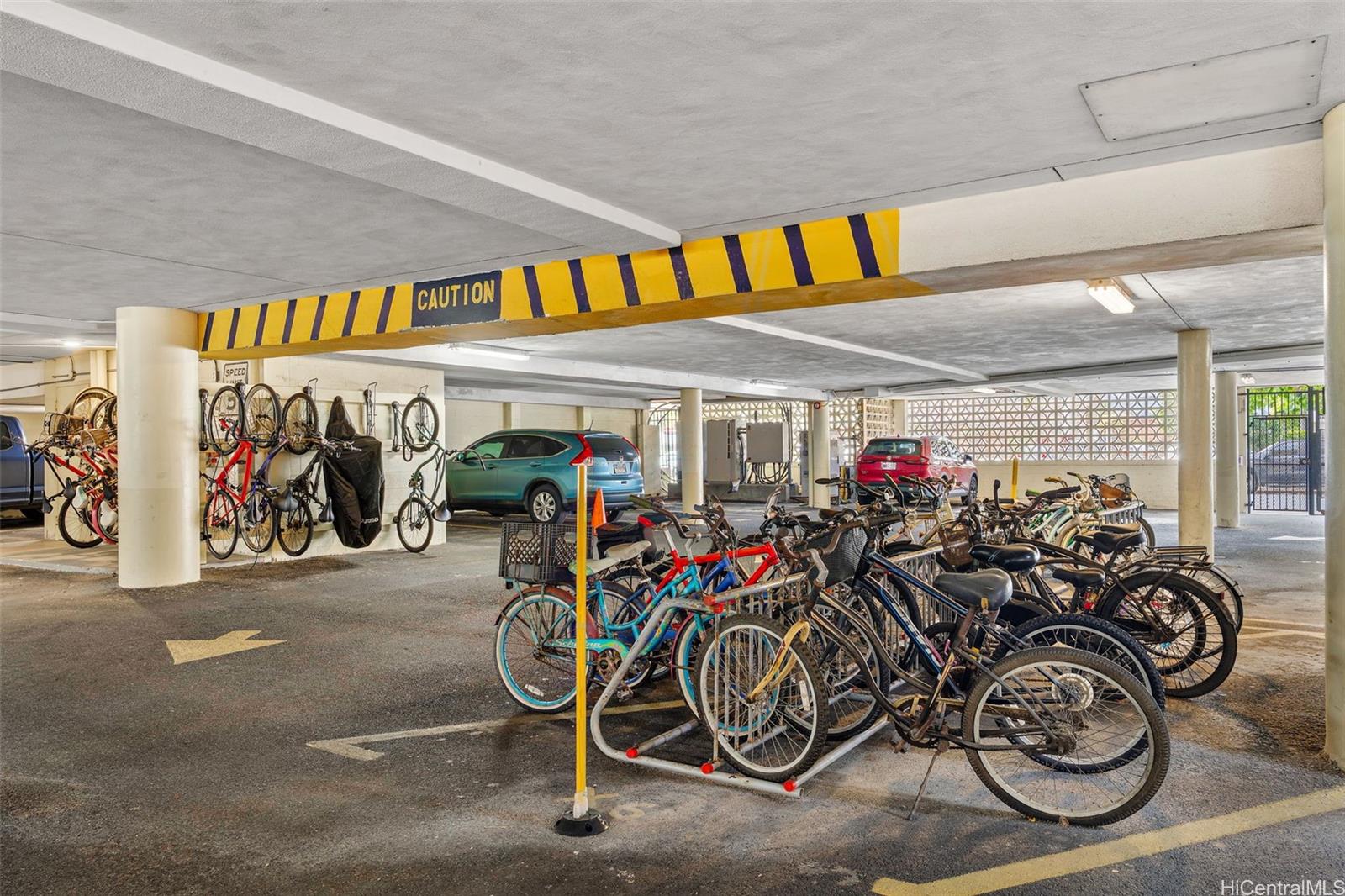 Meridian East condo # 904, Kailua, Hawaii - photo 21 of 25