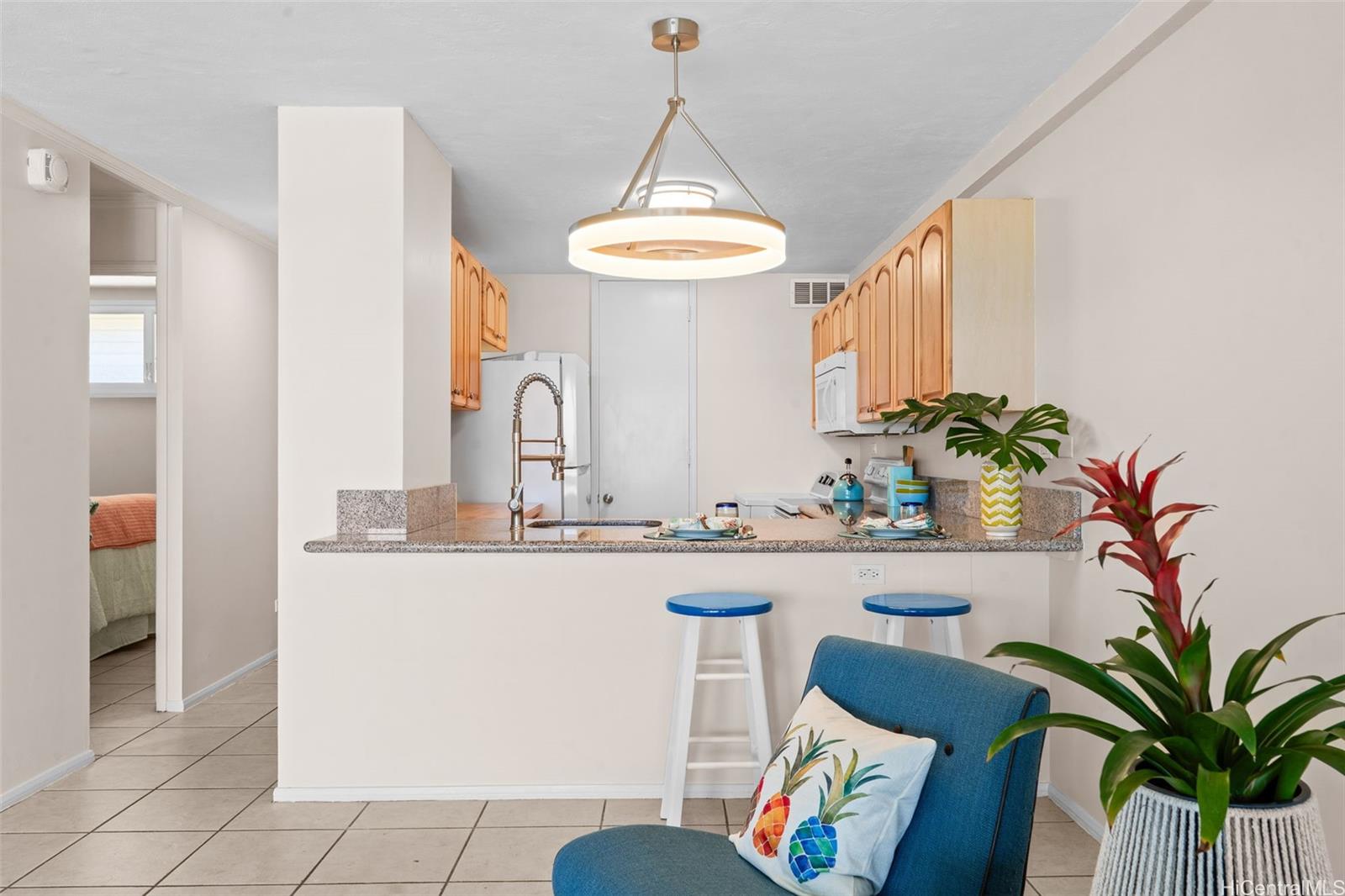 Meridian East condo # 904, Kailua, Hawaii - photo 7 of 25