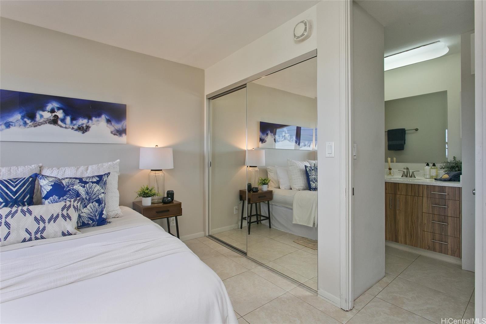 Meridian East condo # 906, Kailua, Hawaii - photo 12 of 24