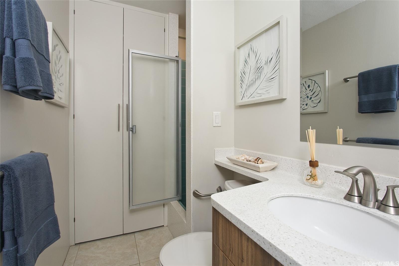 Meridian East condo # 906, Kailua, Hawaii - photo 13 of 24