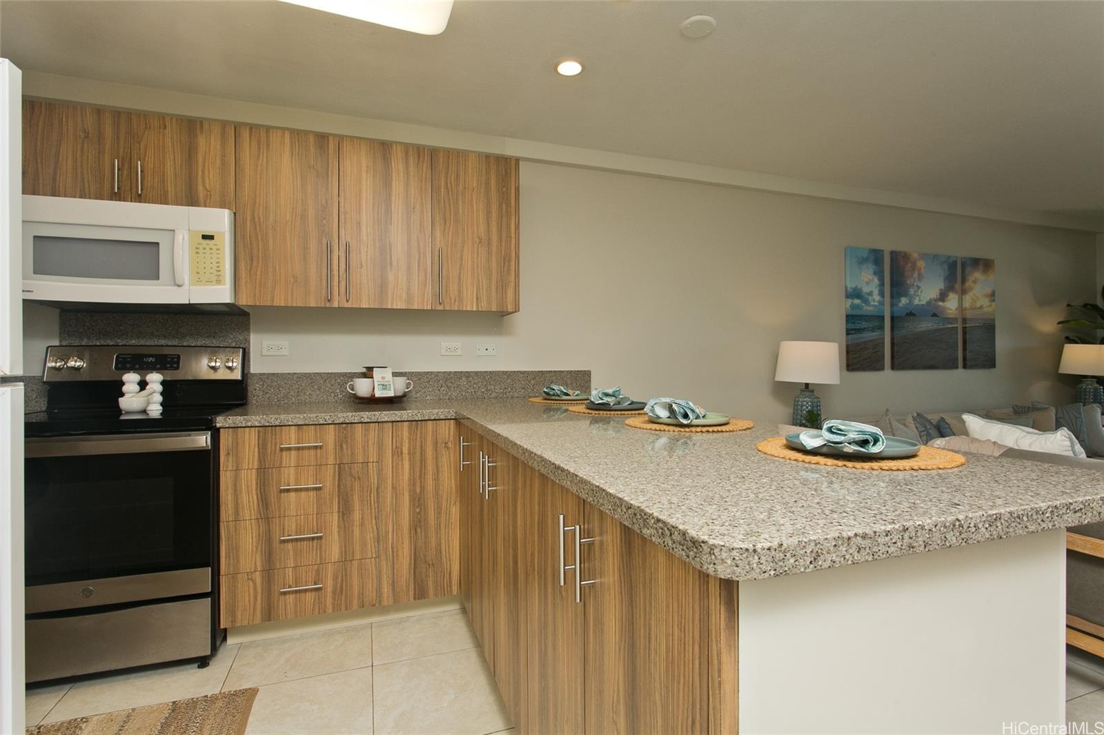 Meridian East condo # 906, Kailua, Hawaii - photo 8 of 24