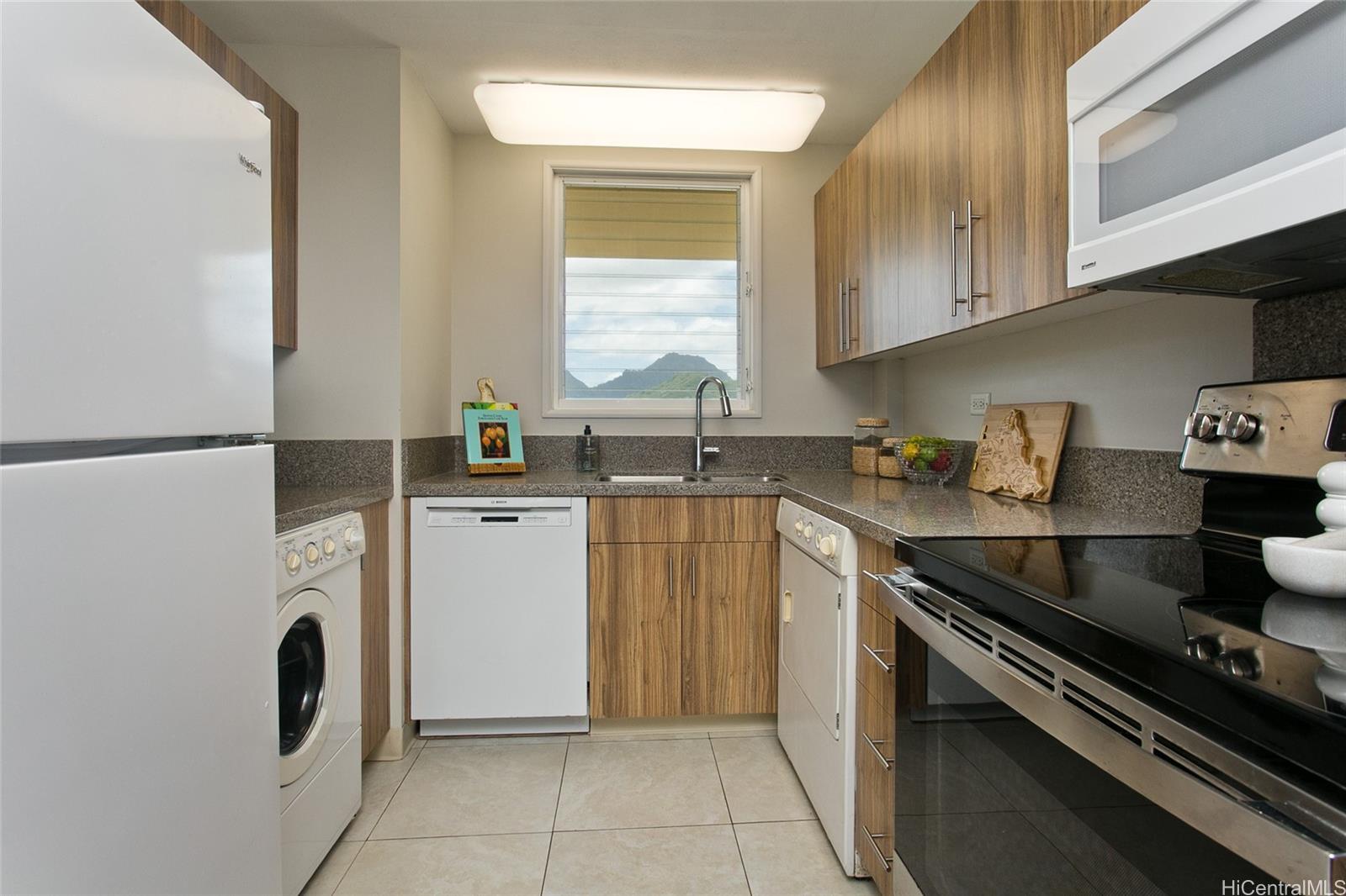 Meridian East condo # 906, Kailua, Hawaii - photo 9 of 24