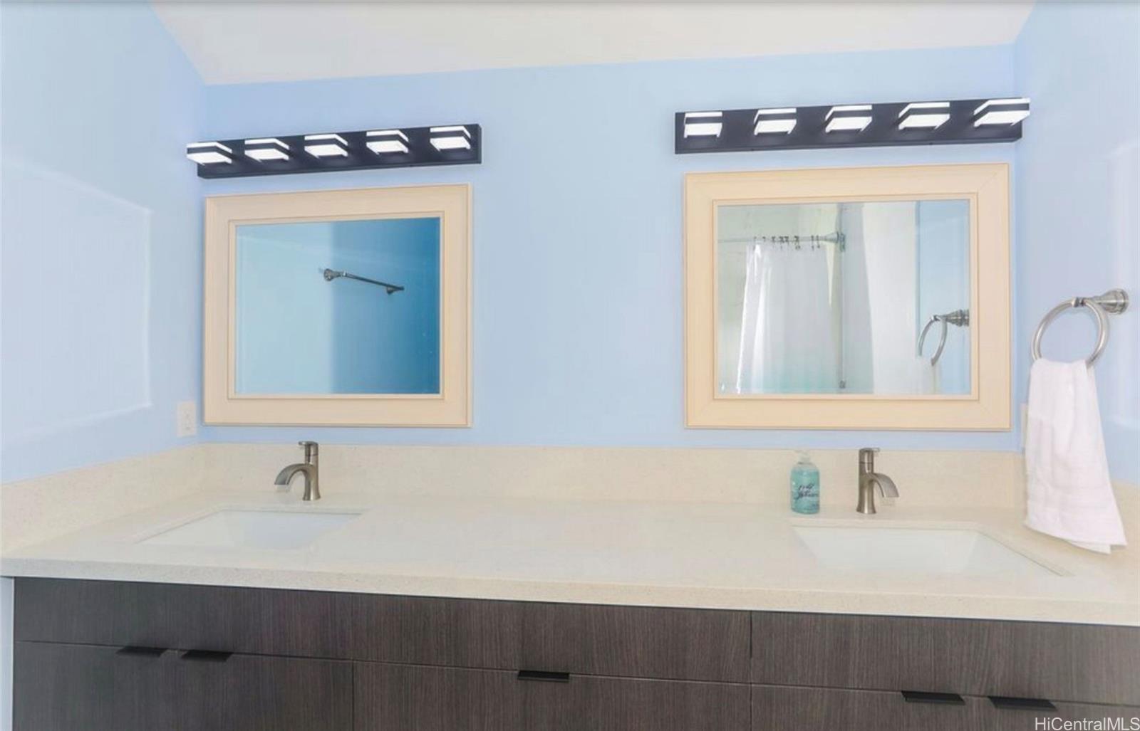 14  Hakumele Pl Old Pali, Honolulu home - photo 14 of 25