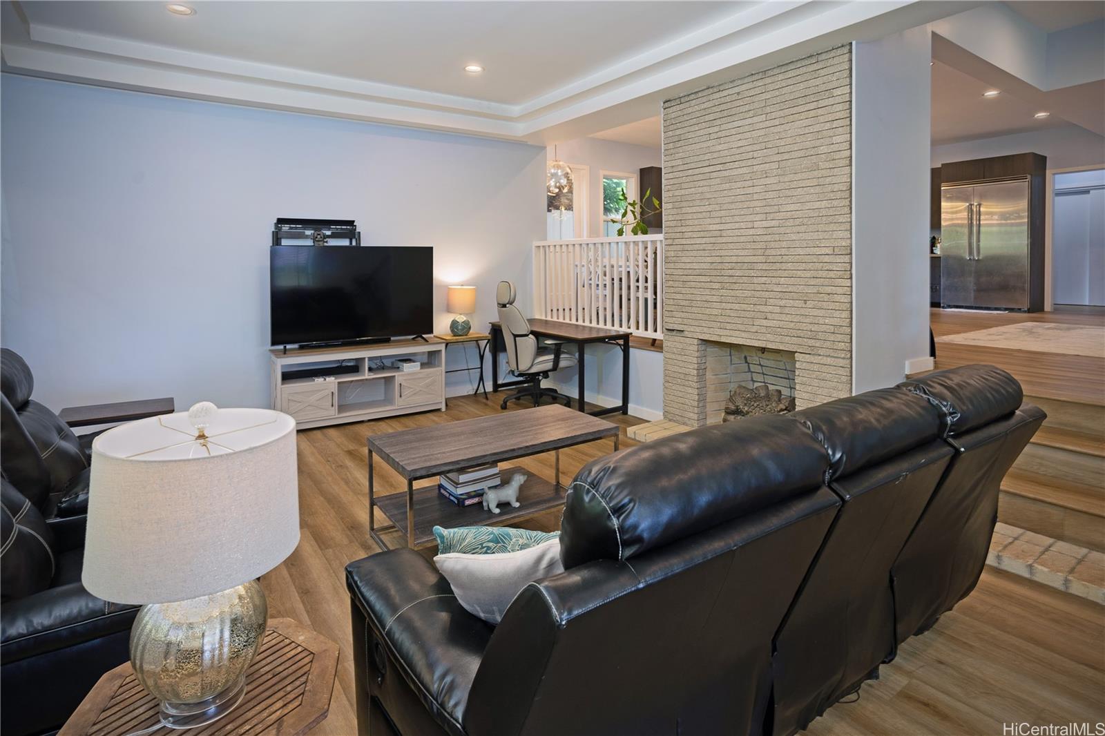 14  Hakumele Pl Old Pali, Honolulu home - photo 8 of 25