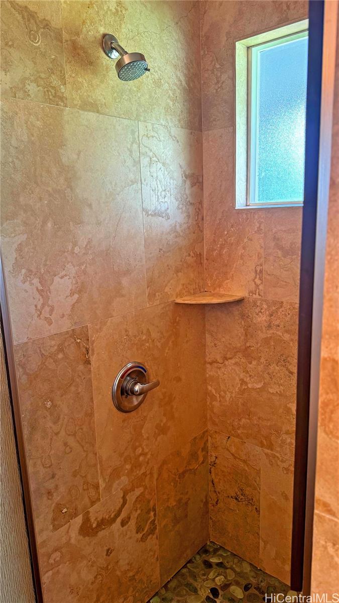 140 Ohana Street Kailua - Rental - photo 5 of 7