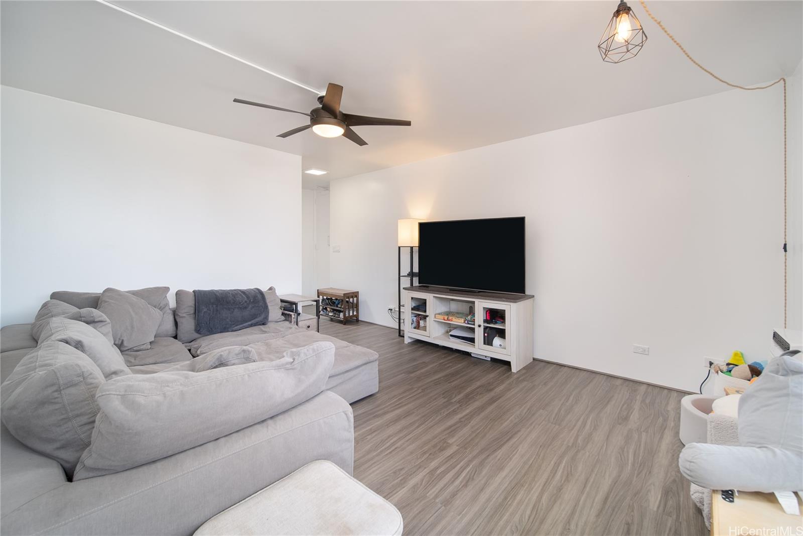 Barclay condo # 102, Honolulu, Hawaii - photo 2 of 25