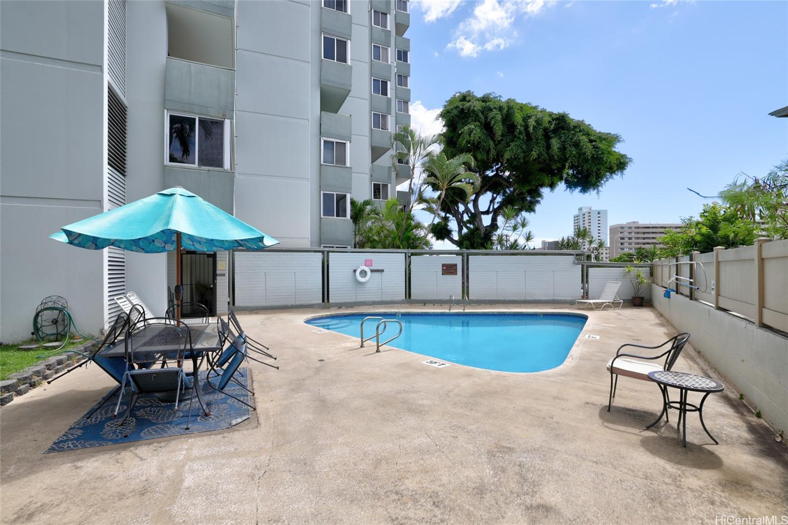 Barclay condo # 302, Honolulu, Hawaii - photo 15 of 21