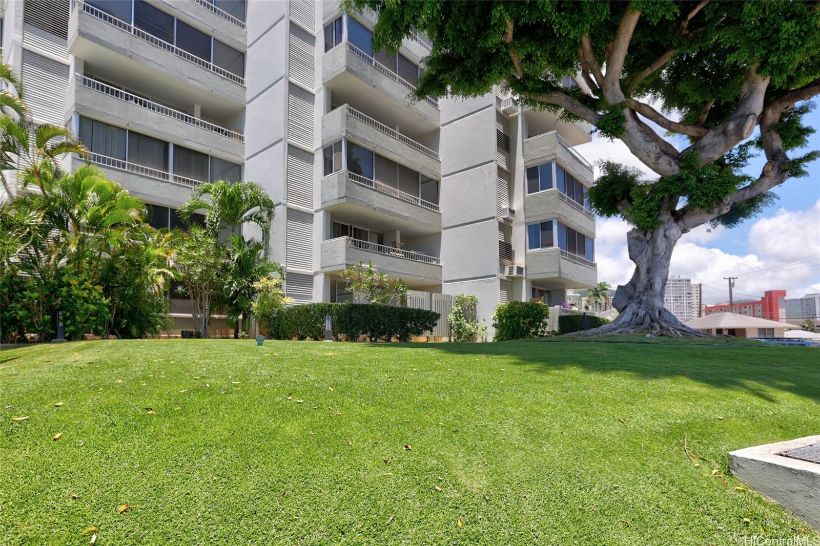 Barclay condo # 302, Honolulu, Hawaii - photo 18 of 21