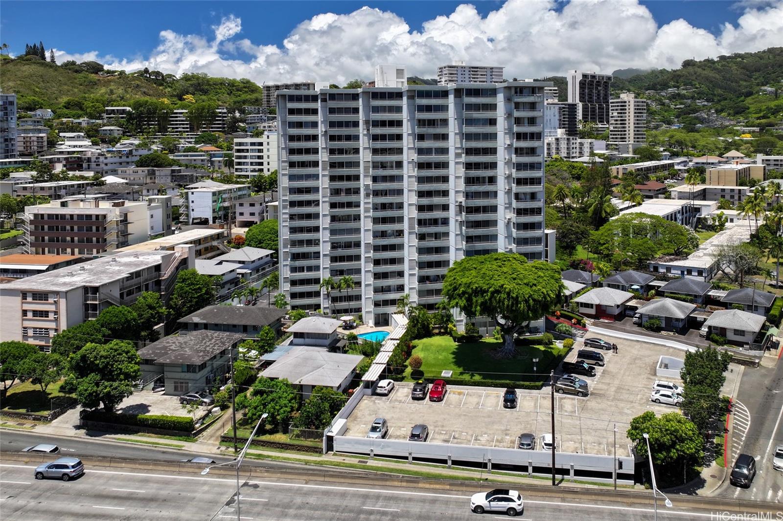 Barclay condo # 302, Honolulu, Hawaii - photo 19 of 21