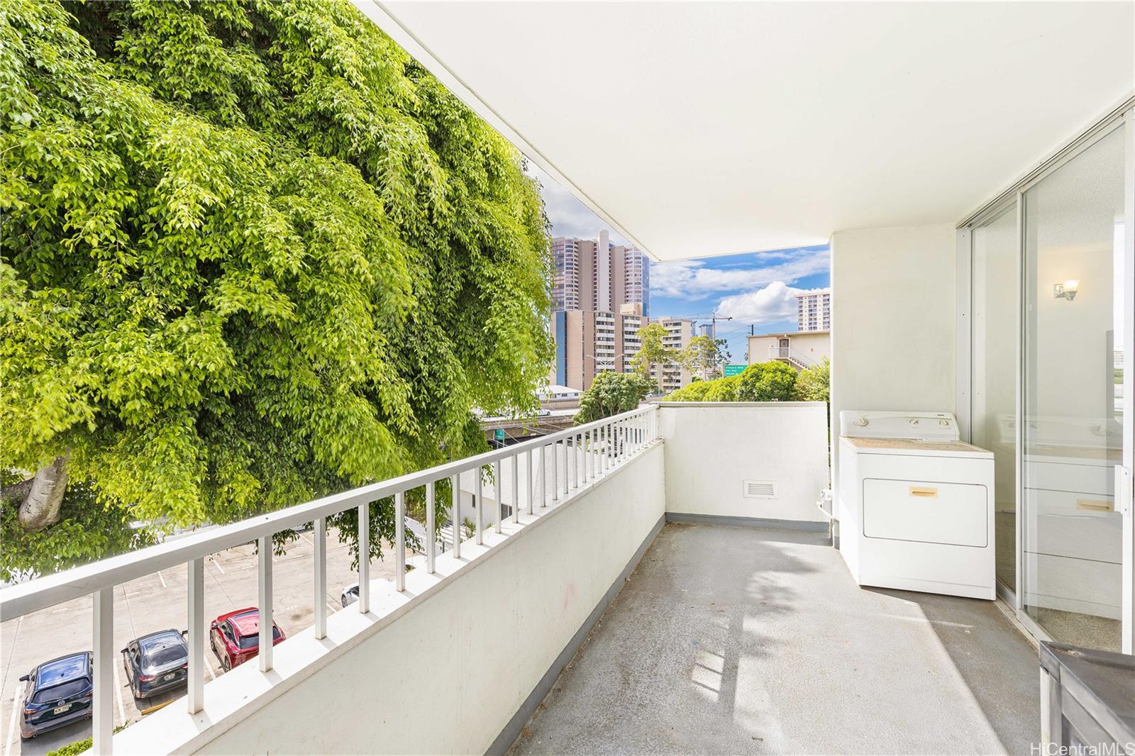 Barclay condo # 405, Honolulu, Hawaii - photo 22 of 25