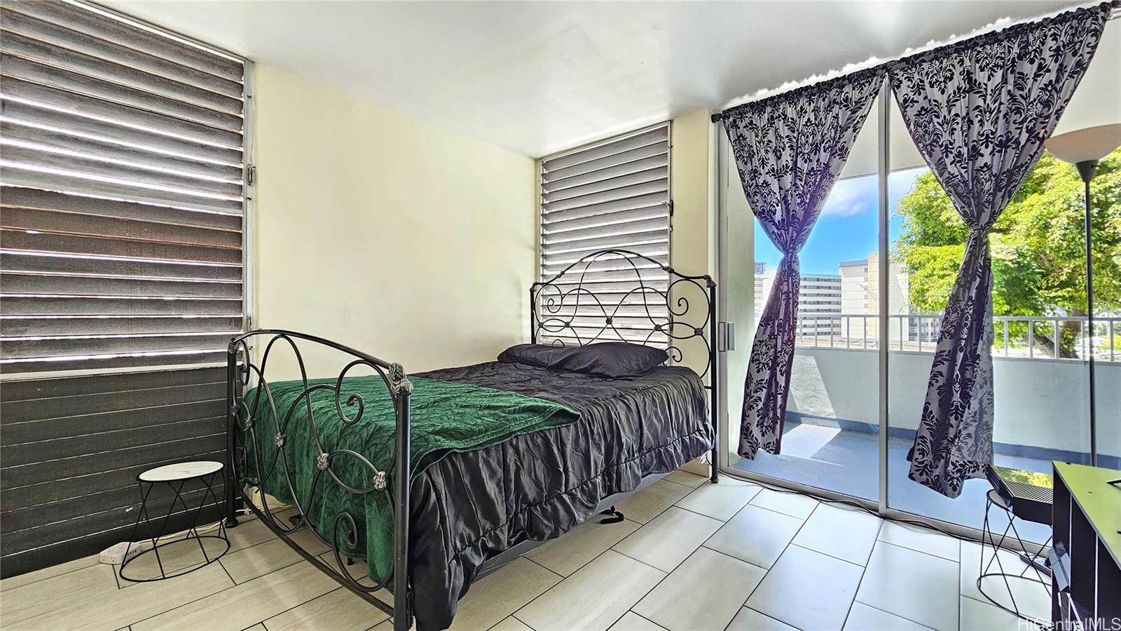 Barclay condo # 406, Honolulu, Hawaii - photo 13 of 25