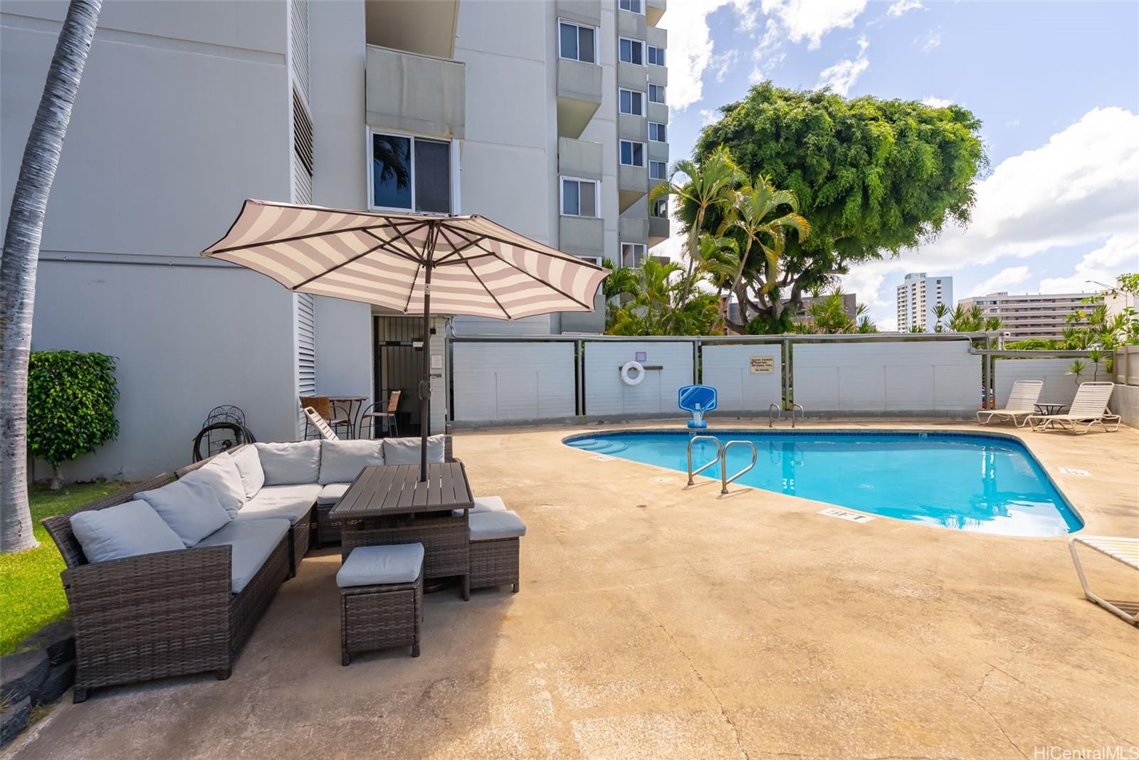 Barclay condo # 505, Honolulu, Hawaii - photo 18 of 19